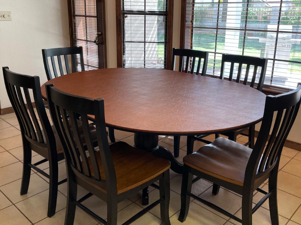 Oval dining table extender